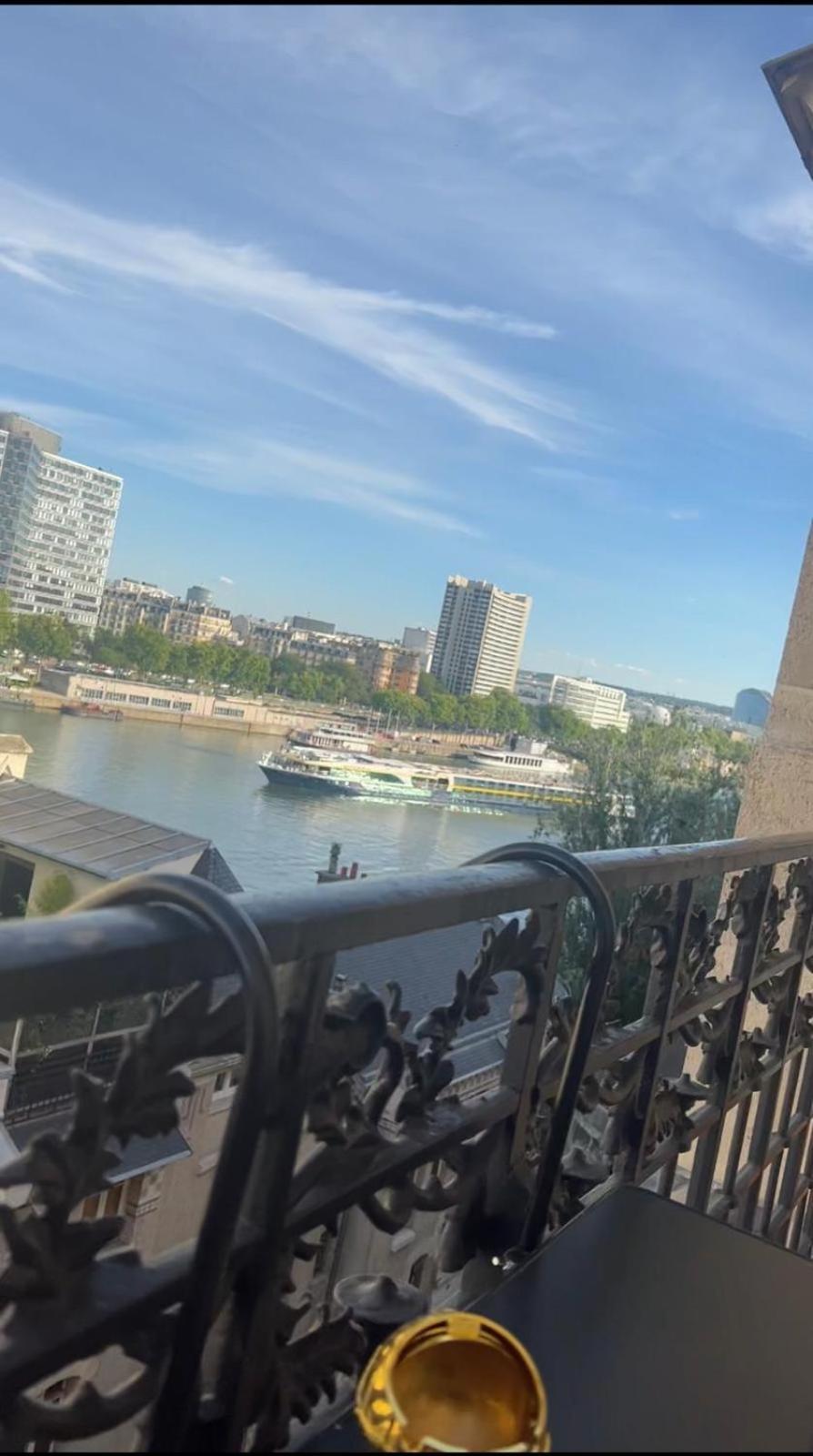 Quai De Seine Tour Eiffel Trocadero Apartment Paris Exterior photo